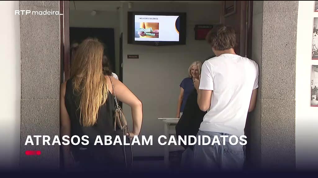Confusão e atrasos no arranque das candidaturas ao ensino superior