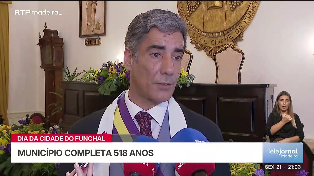 Debate sobre habitação e turismo no Funchal