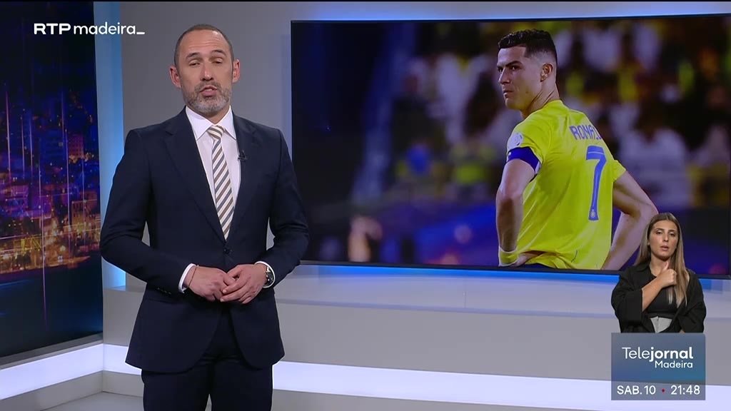 Cristiano Ronaldo marca pelo Al-Nassr e aproxima-se dos 1000 golos