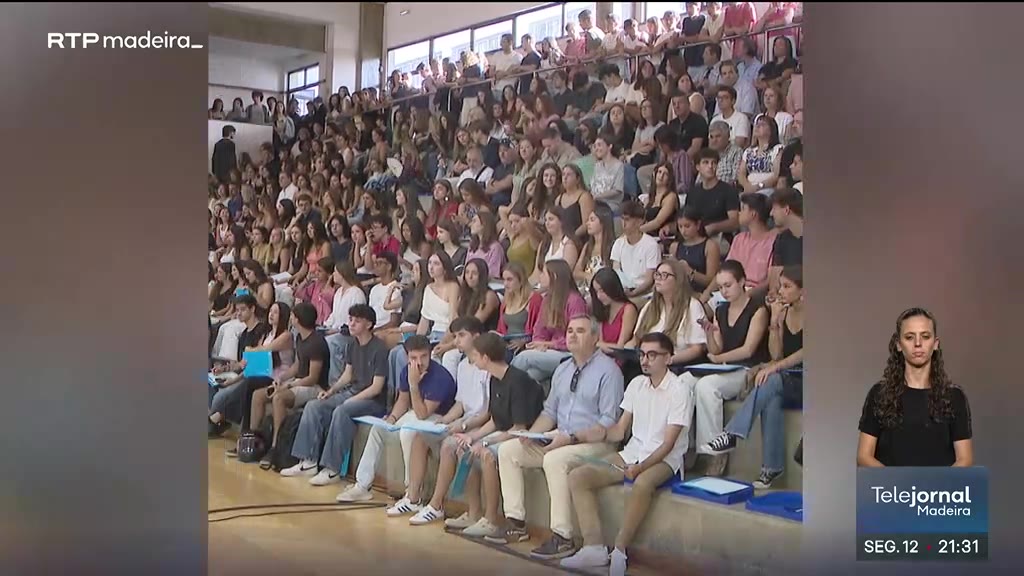 Escola Francisco Franco distingue 550 alunos com prémios de mérito